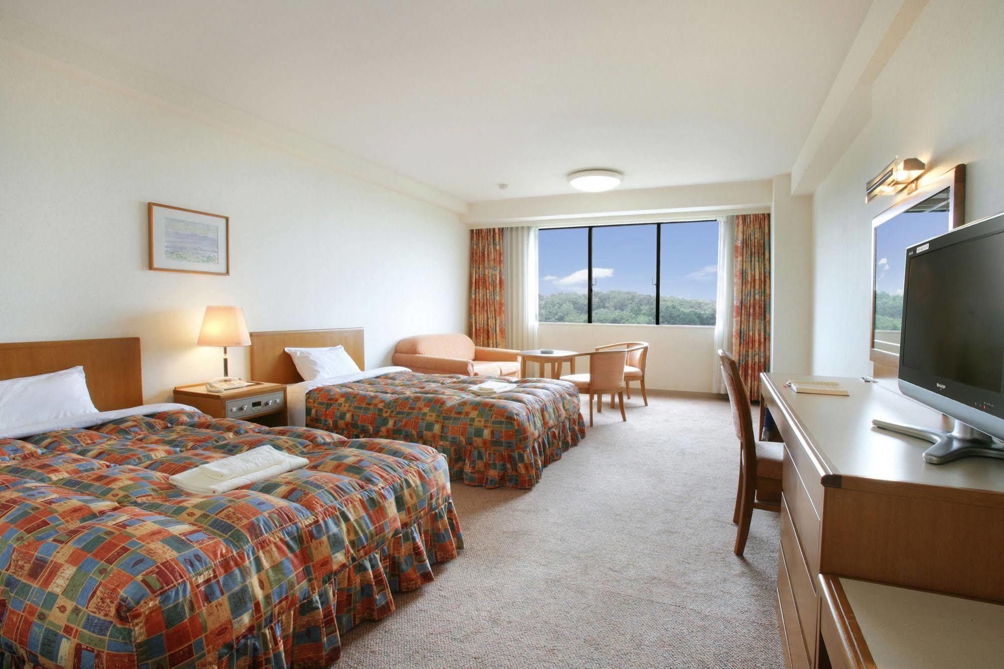Royal Hotel Toyama Tonami Exterior photo